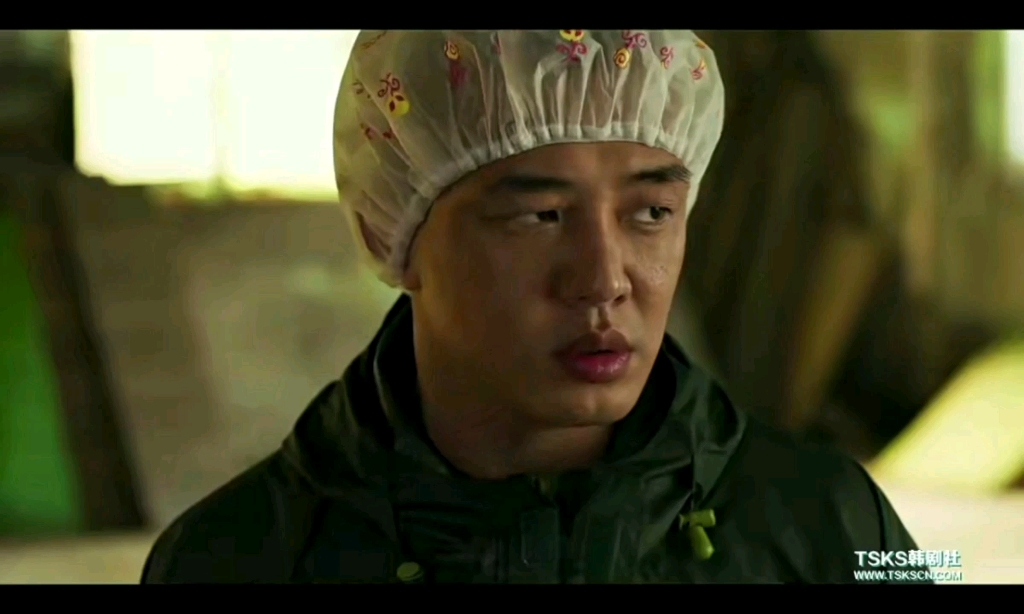 刘亚仁电影《无声》two