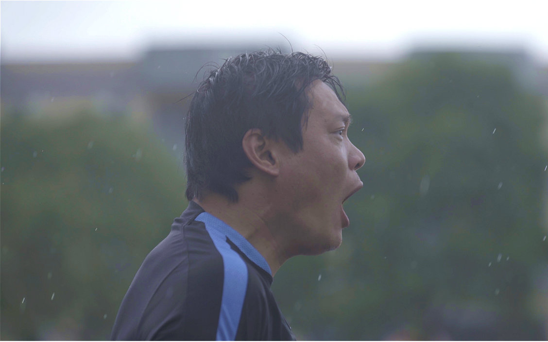 范志毅:他肩上扛着无形肩章,上个月又做了新郎