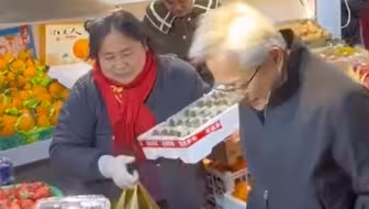 人怎么能成功成这样