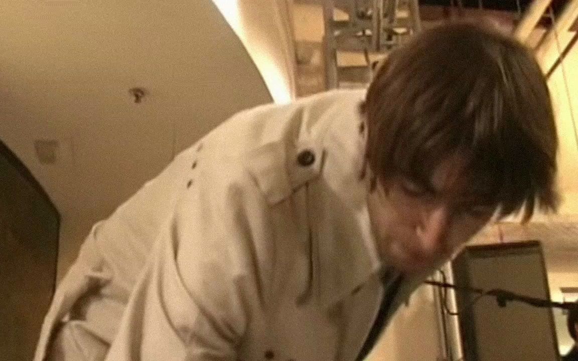 [图]OASIS-ROCKIN CHAIR (ACOUSTIC LIAM) 1995