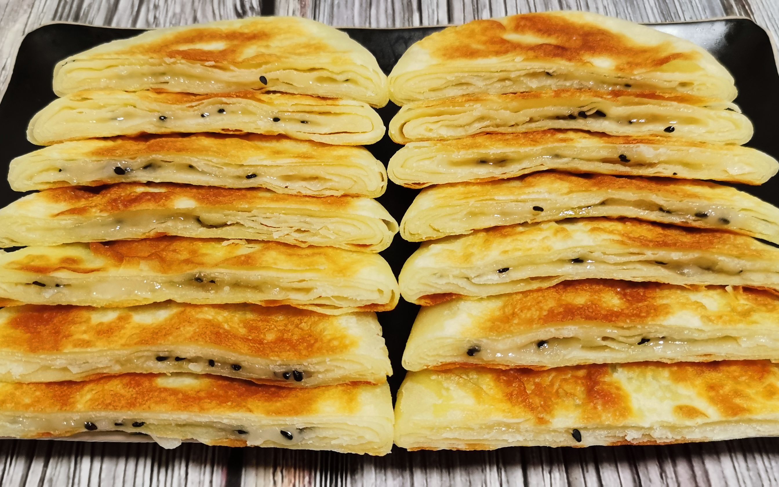 教你用最简单的方法,烙出柔软多层,凉了也不硬的糖饼,真香