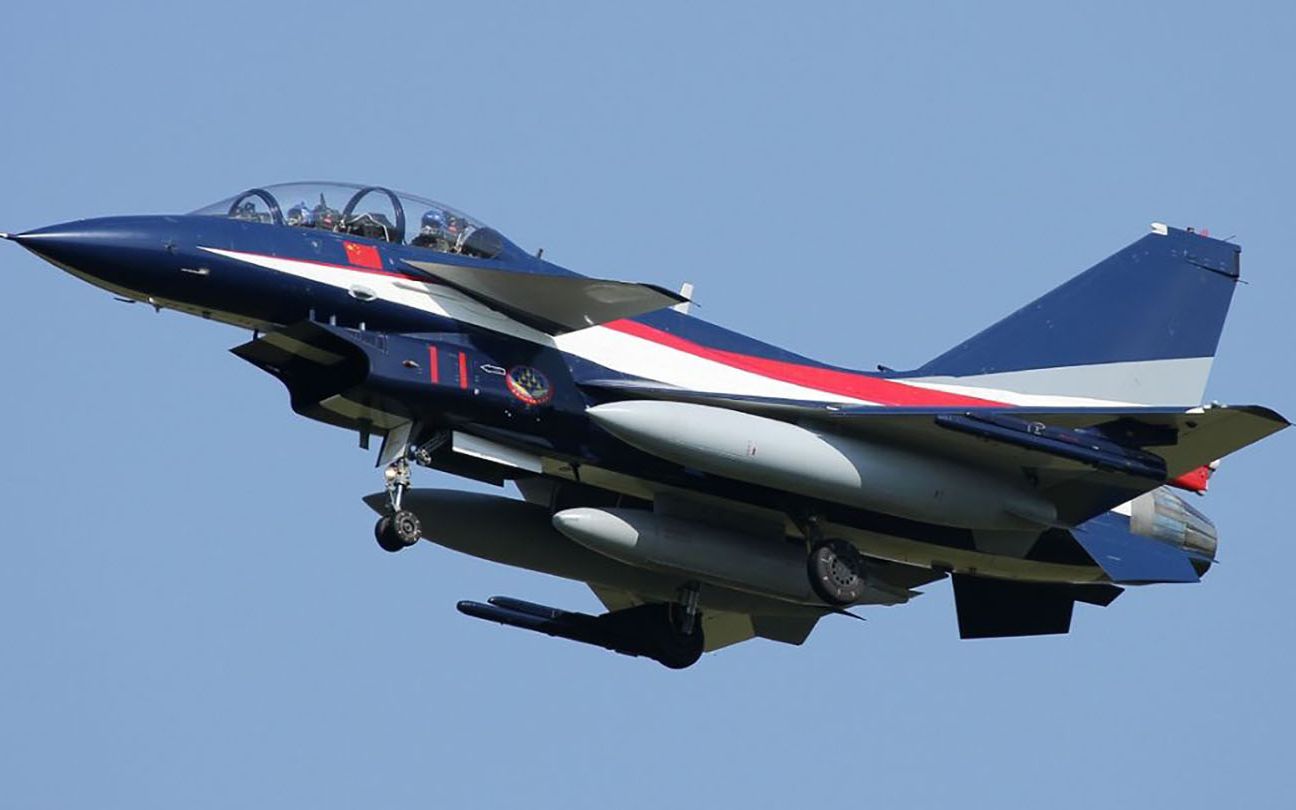 史无前例 多架突然歼10战机直扑巴基斯坦 跟f16一同参加阅兵_哔哩哔哩