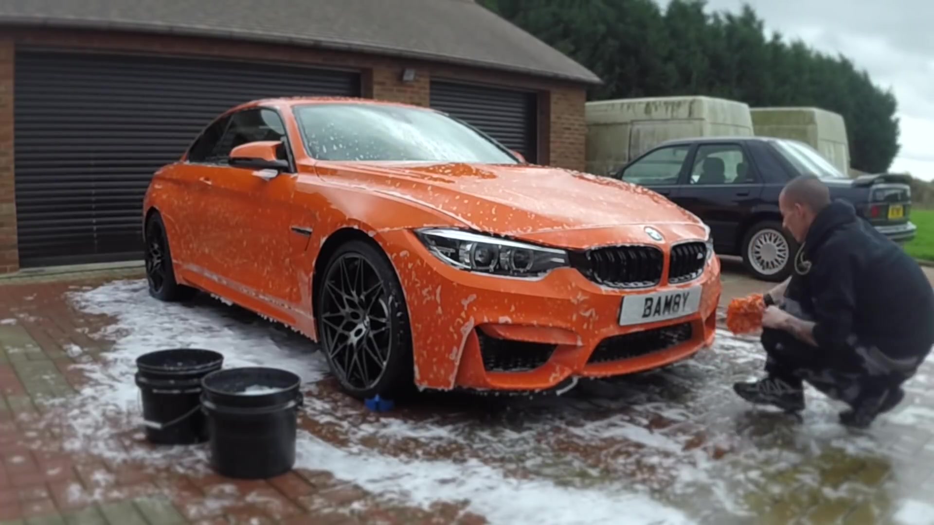 [图]Fire Orange M4 Competition Pack Extinguished