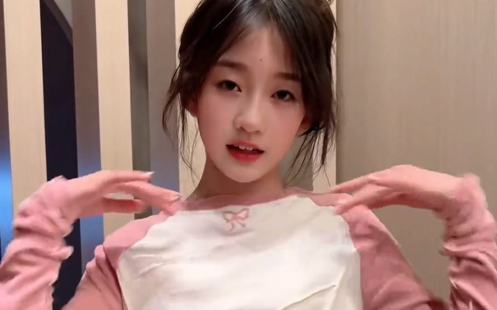 coco陈芷琰:浅跳一下