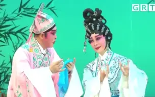 Скачать видео: 【粤剧】《梁山伯与祝英台•楼台会》姚志强 蒋文端 苏国进 冼钟颐