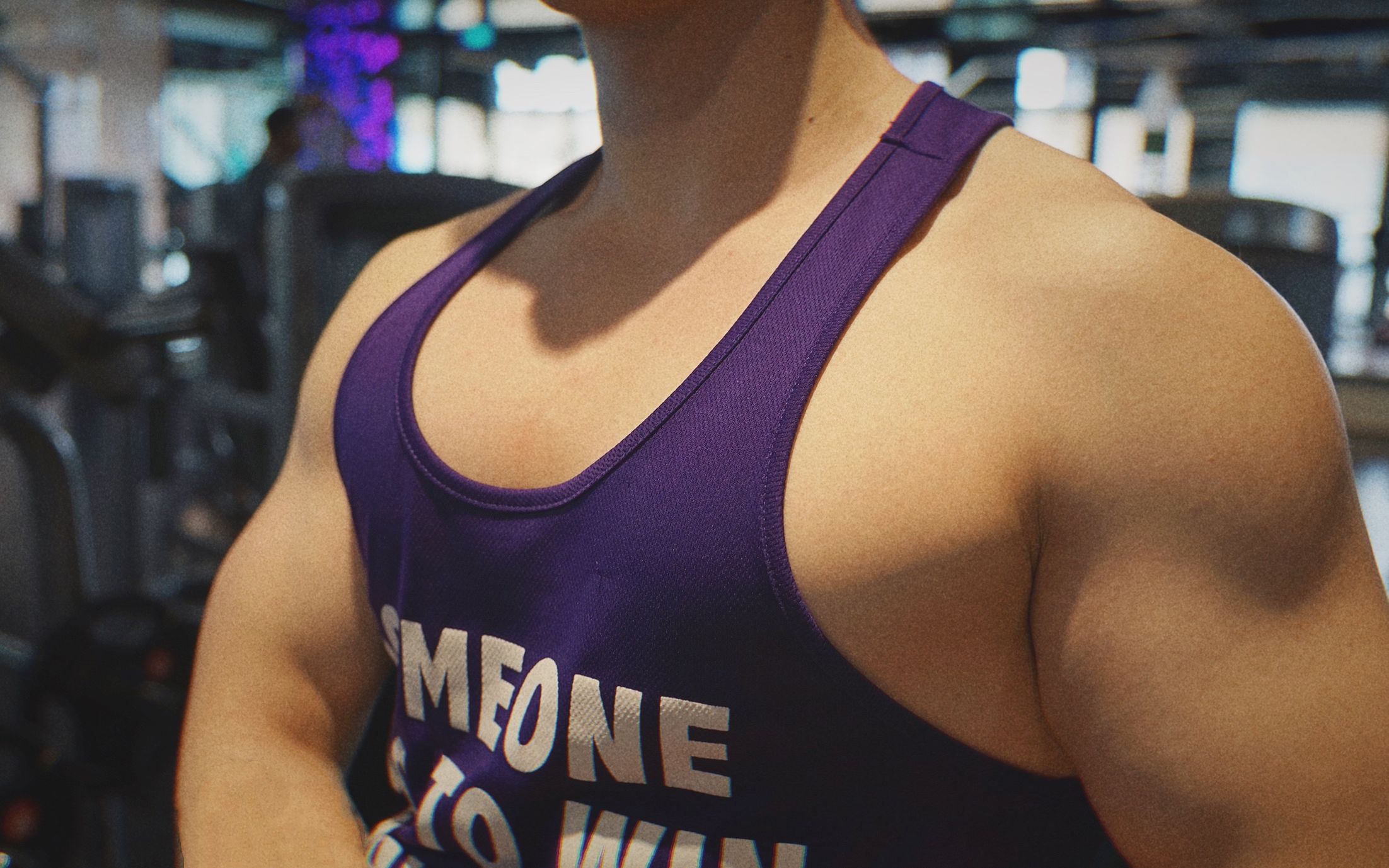 被女生吐槽没有安全感?怕是你的胸肌还没练到位 | 拜托了马儿