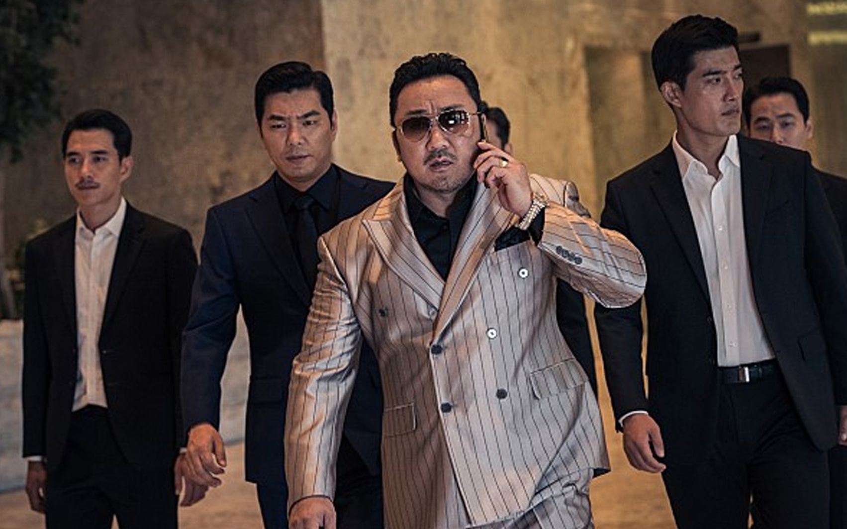 电影《恶人传》:黑帮大佬联手韩国警察抓捕连环杀人狂