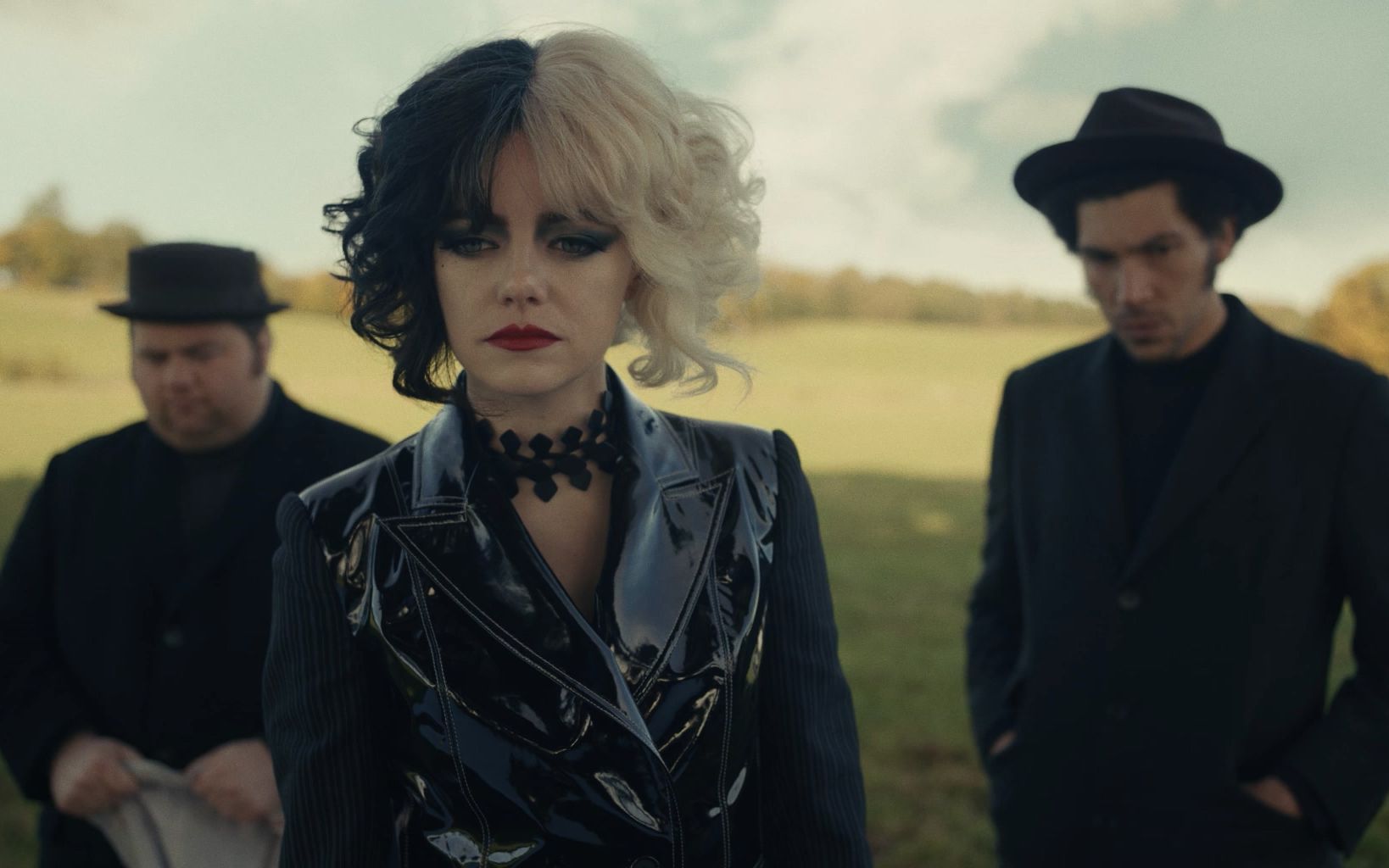 迪士尼真人电影《库伊拉》全新预告华丽来袭 即将于5.28北美上映