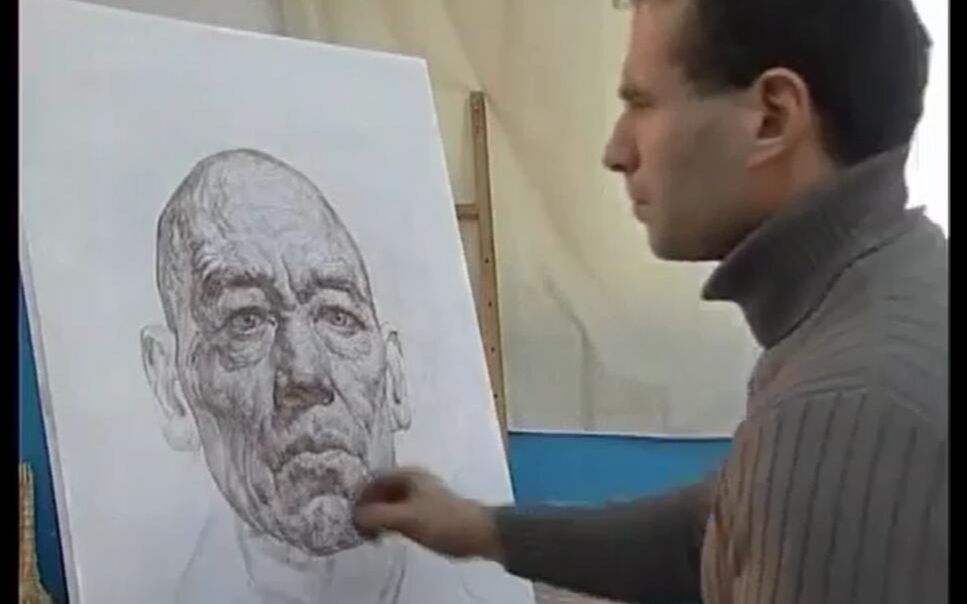 安德烈ⷮŠ卡尔塔晓夫的老人头像示范全过程/Andrey Kartashov's drawing tutoral video. Man's portrait哔哩哔哩bilibili