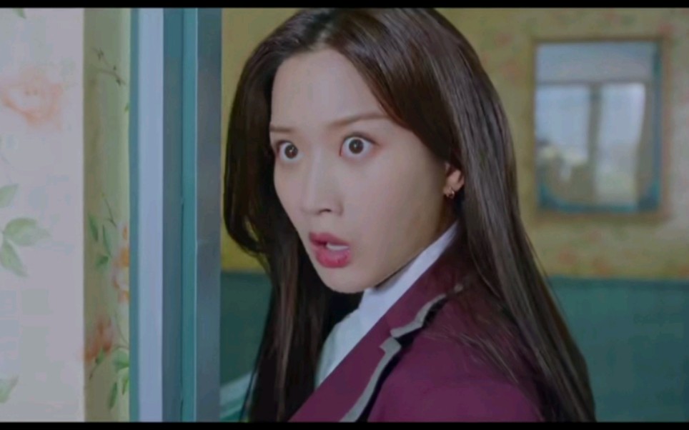 【女神降临】女主自作多情了 哈哈(27ω27)hiahiahia