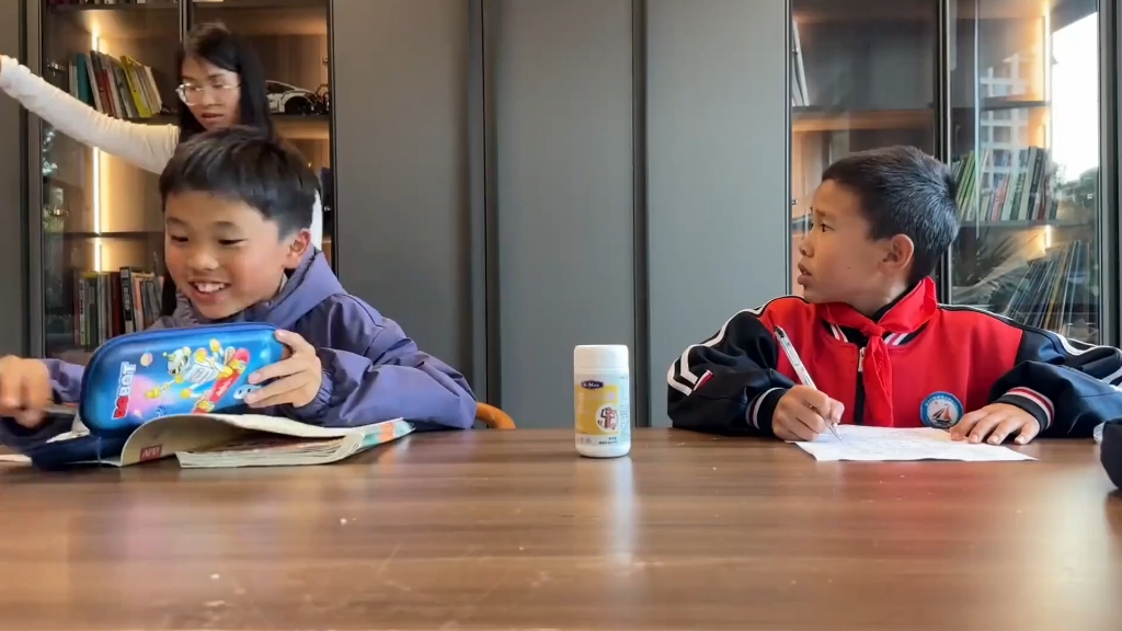 学霸与学渣的作业现场：思维差异一目了然
