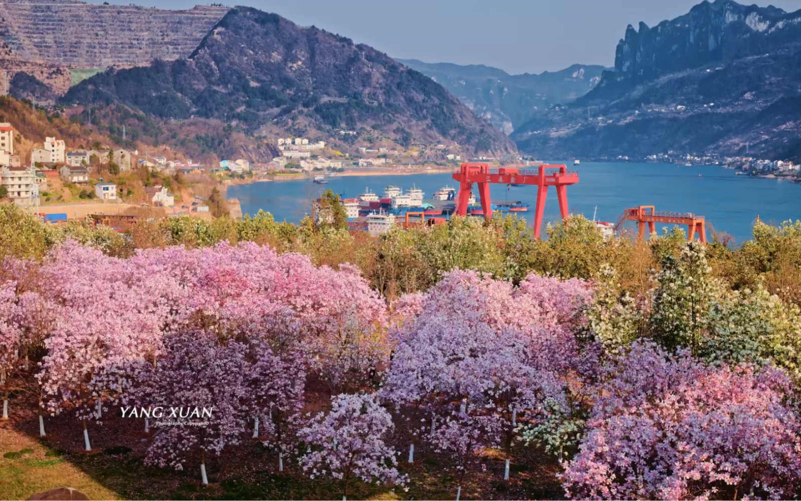 长江三峡专用公路上的风景太治愈了哔哩哔哩bilibili