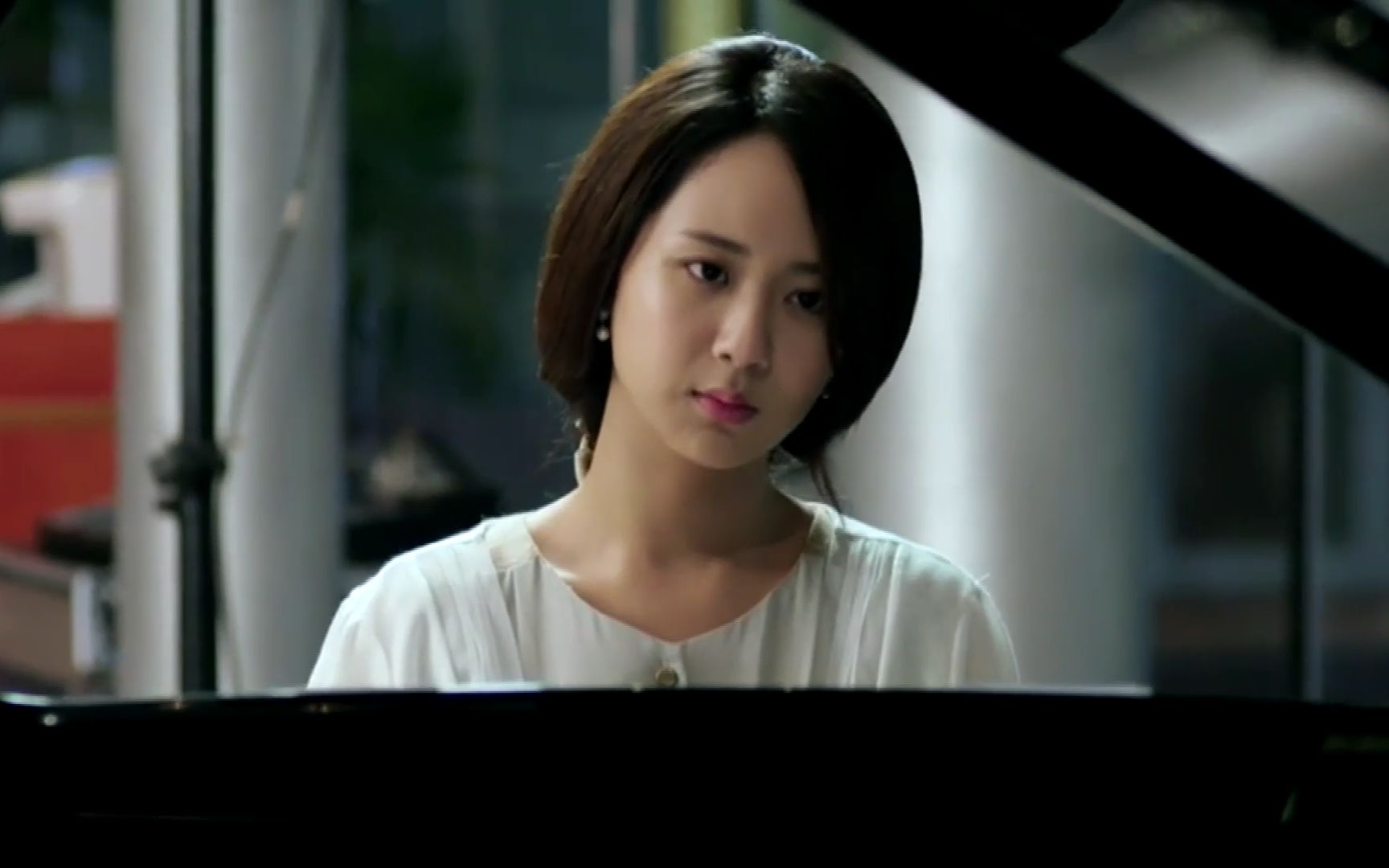 曲肖冰《厚颜无耻》,旋律响起的瞬间就已经醉了,超级好听的一首歌