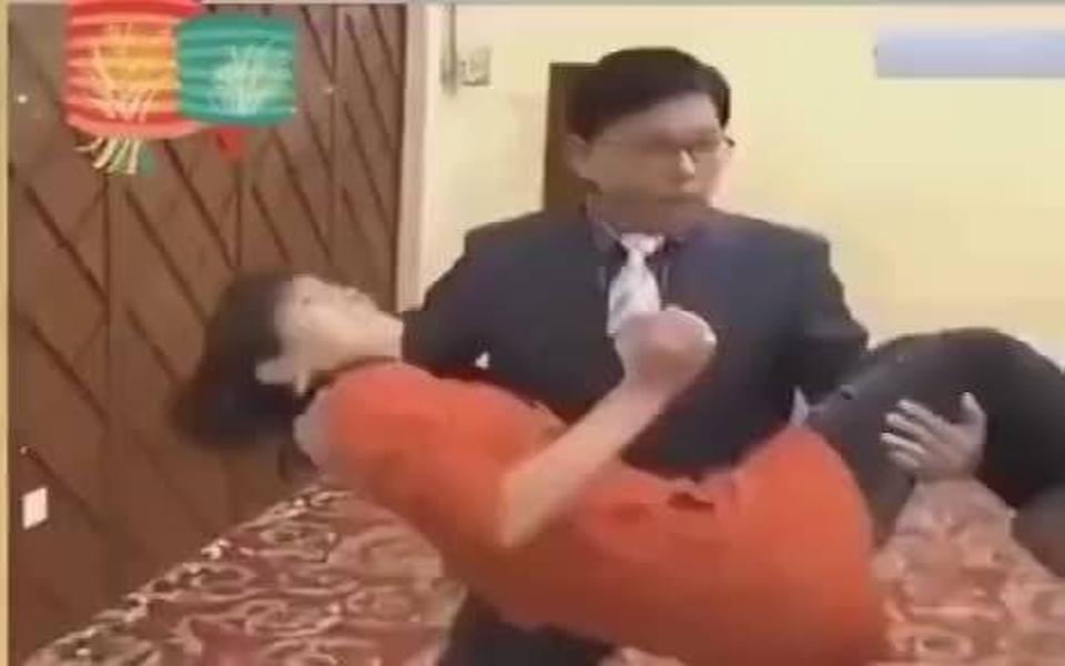 国产催眠大师一秒催眠主持人！感受一下