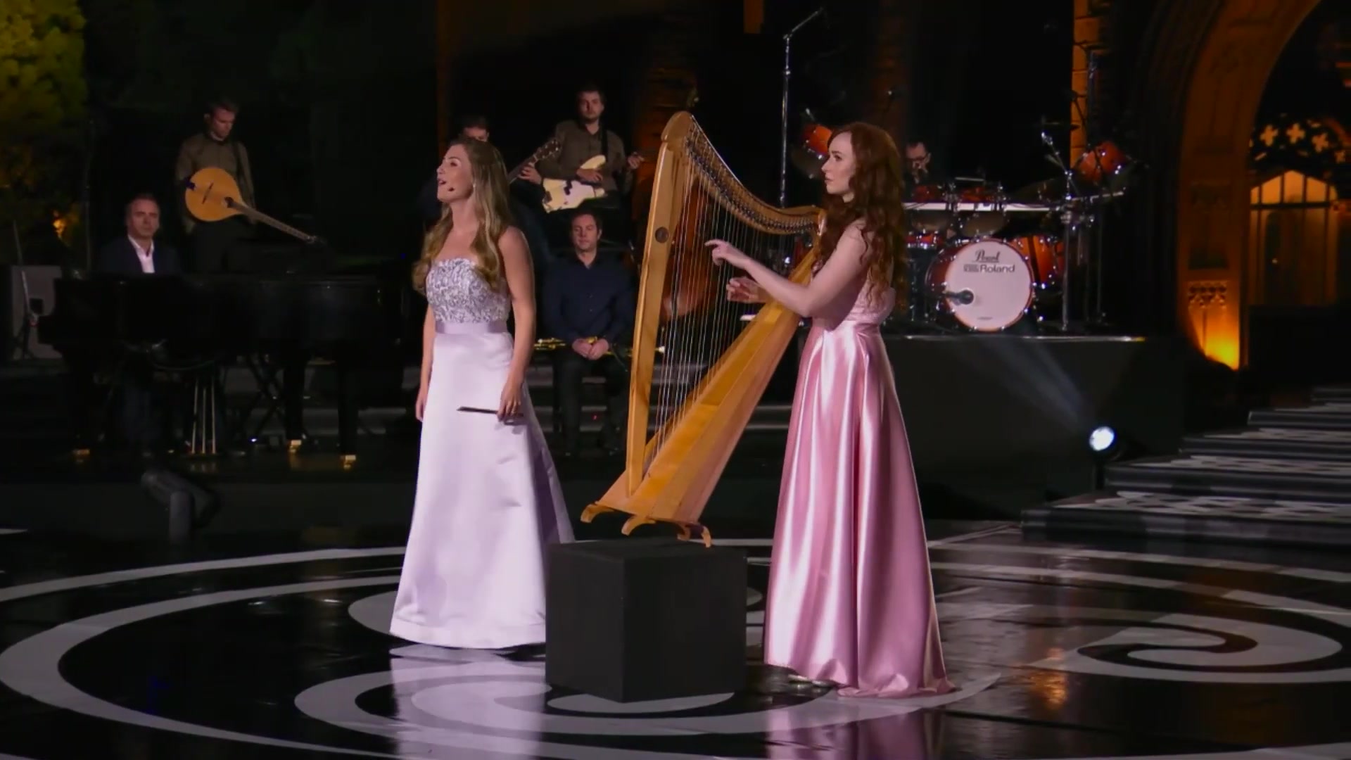 [图]Celtic Woman - Siúil a Rún