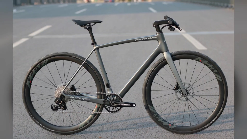 瑞豹super sport 无线电变直把公路车