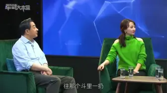 Video herunterladen: 侣行夫妇：讲述在战争中的利比亚，如果不是亲眼见到谁都不会相信