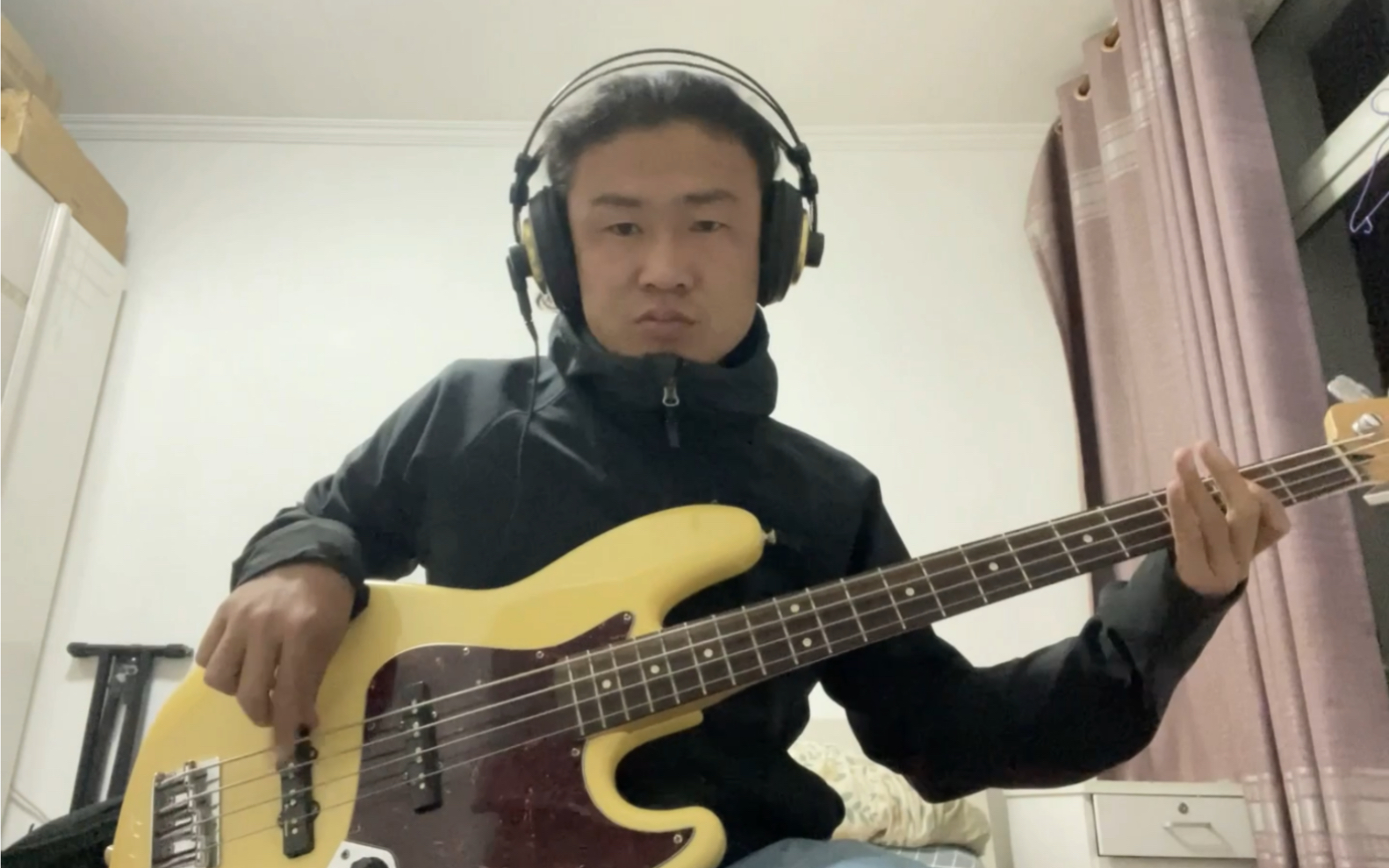 [图]新长征路上的摇滚—崔健（Bass cover）