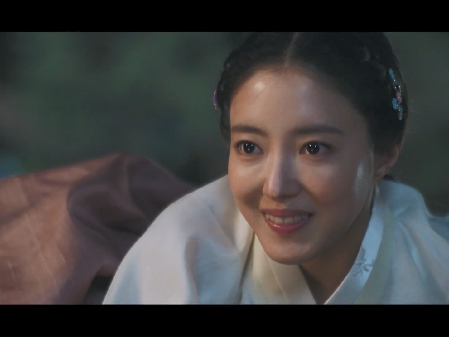 【烈女朴氏契约结婚传】偷偷爬墙回家的女主被老妈撞了个正着~顺便被