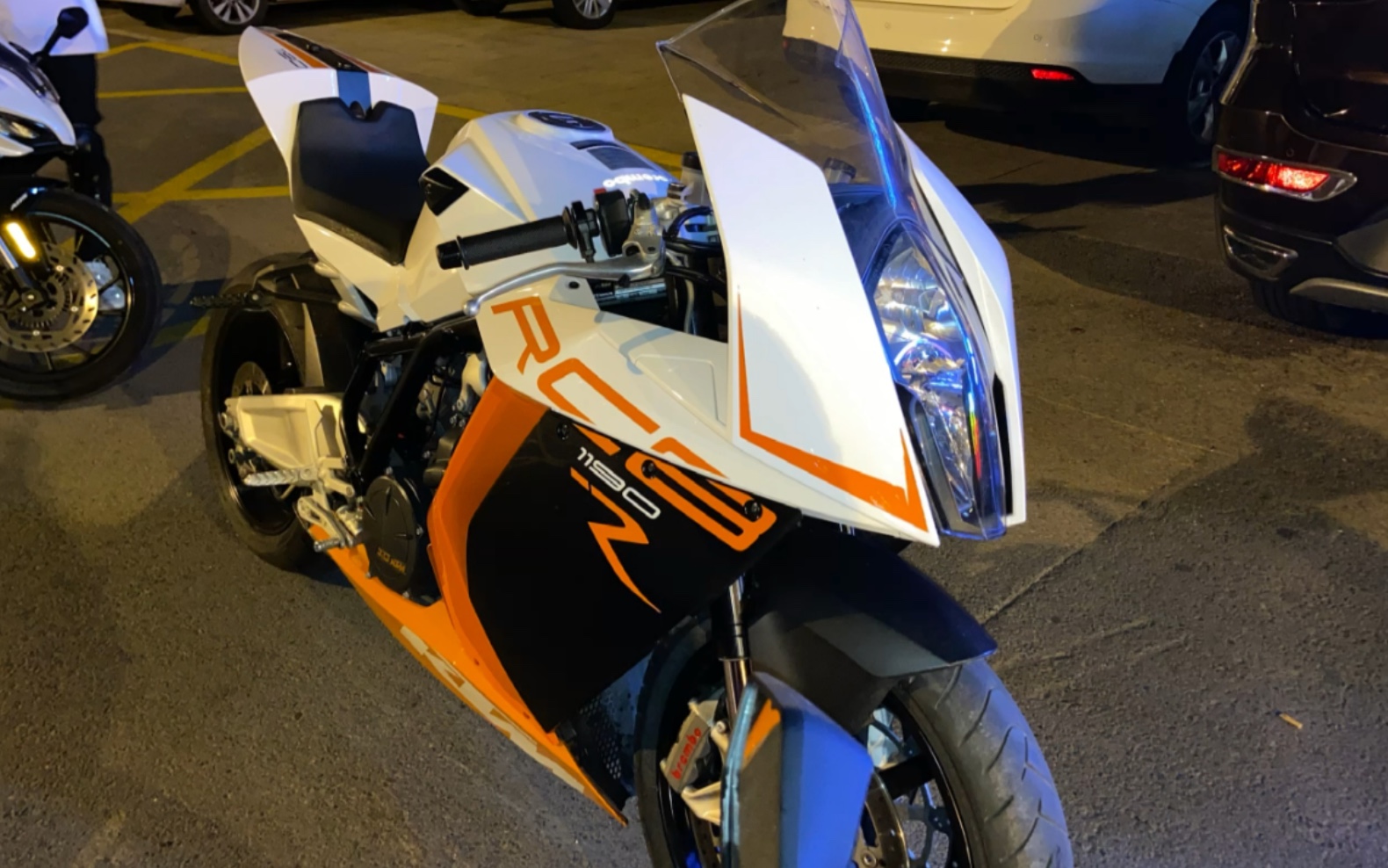 偶遇ktmrc8新手去世器