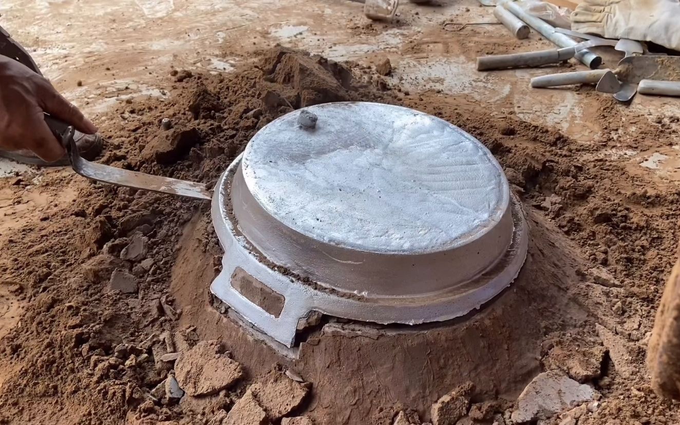 30年前的平底锅,乡村手艺人老祝翻砂铸造全过程,太厉害了_哔哩哔哩