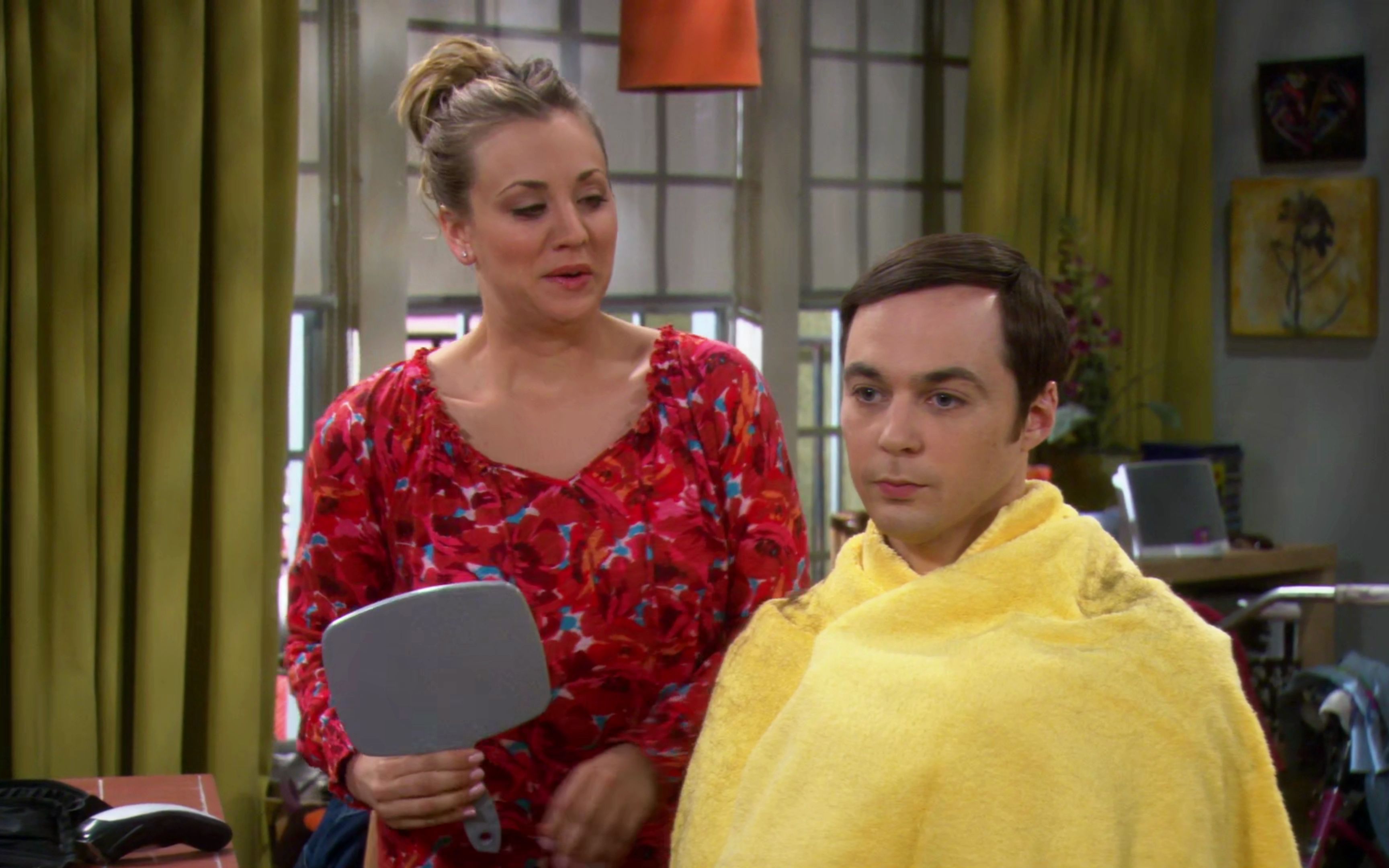 佩妮给谢尔顿理发闯大祸_哔哩哔哩_bilibili