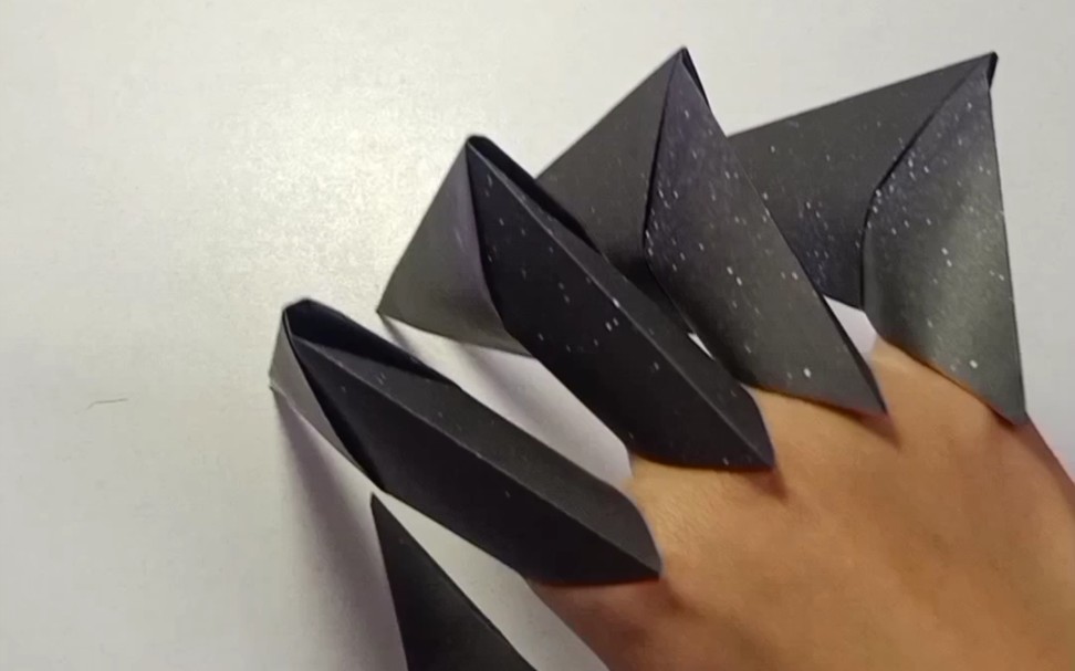 指甲折纸简单折法图片
