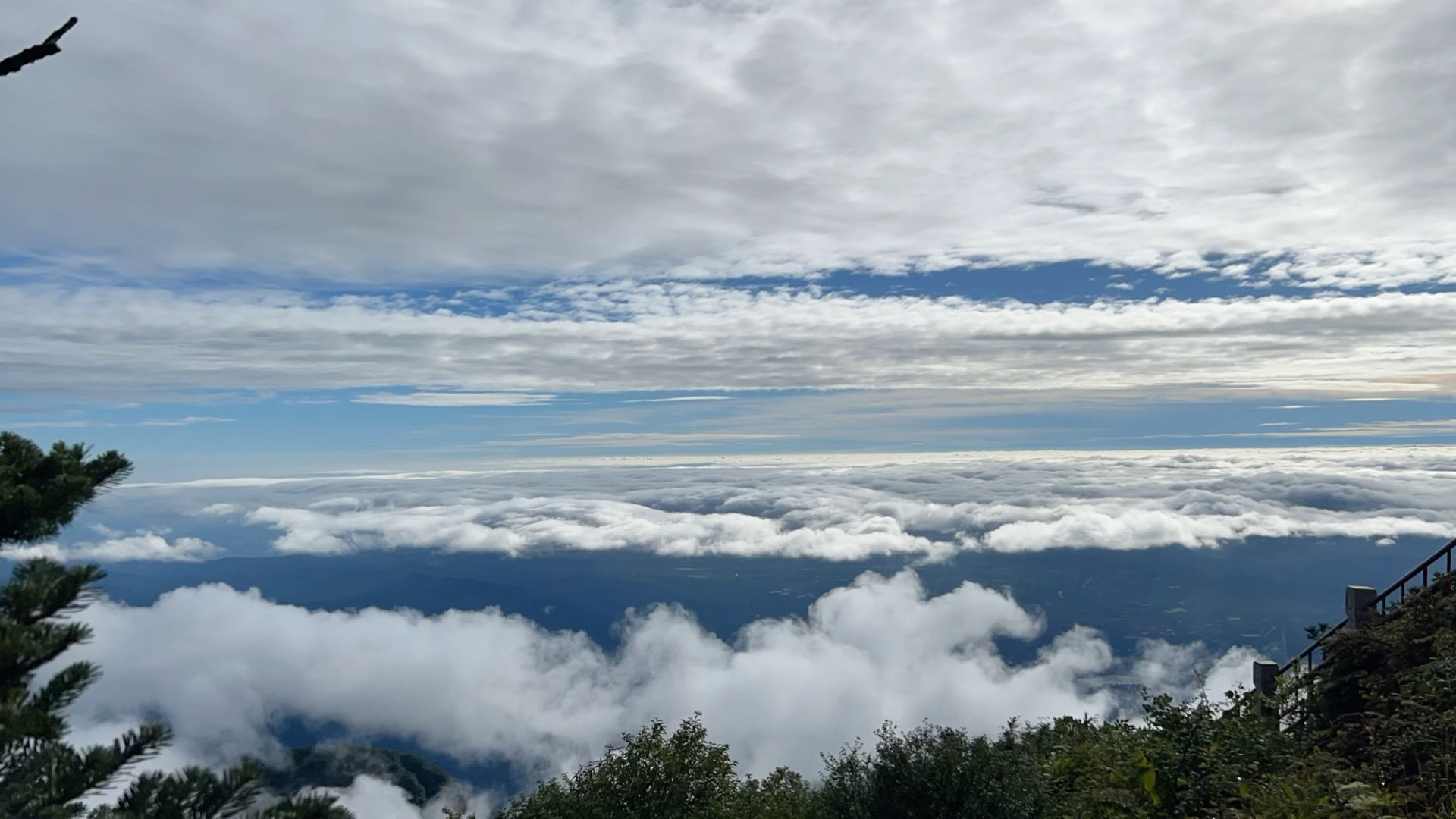 峨眉山金顶云海