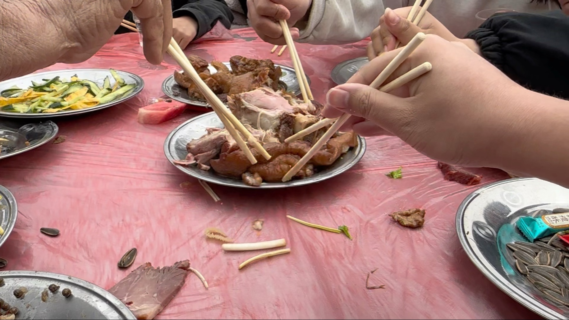 这把吃席竟遇顶尖高手-厌离吃席教学-厌离吃席教学-哔哩哔哩视频