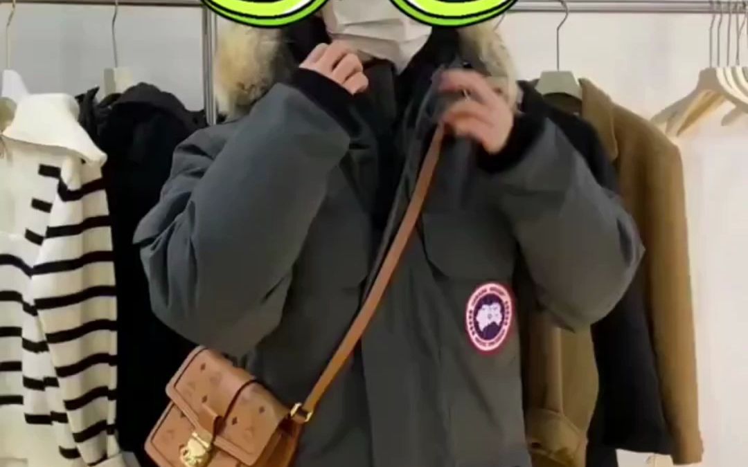 过冬战衣大鹅羽绒服,抗寒保暖不挨冻