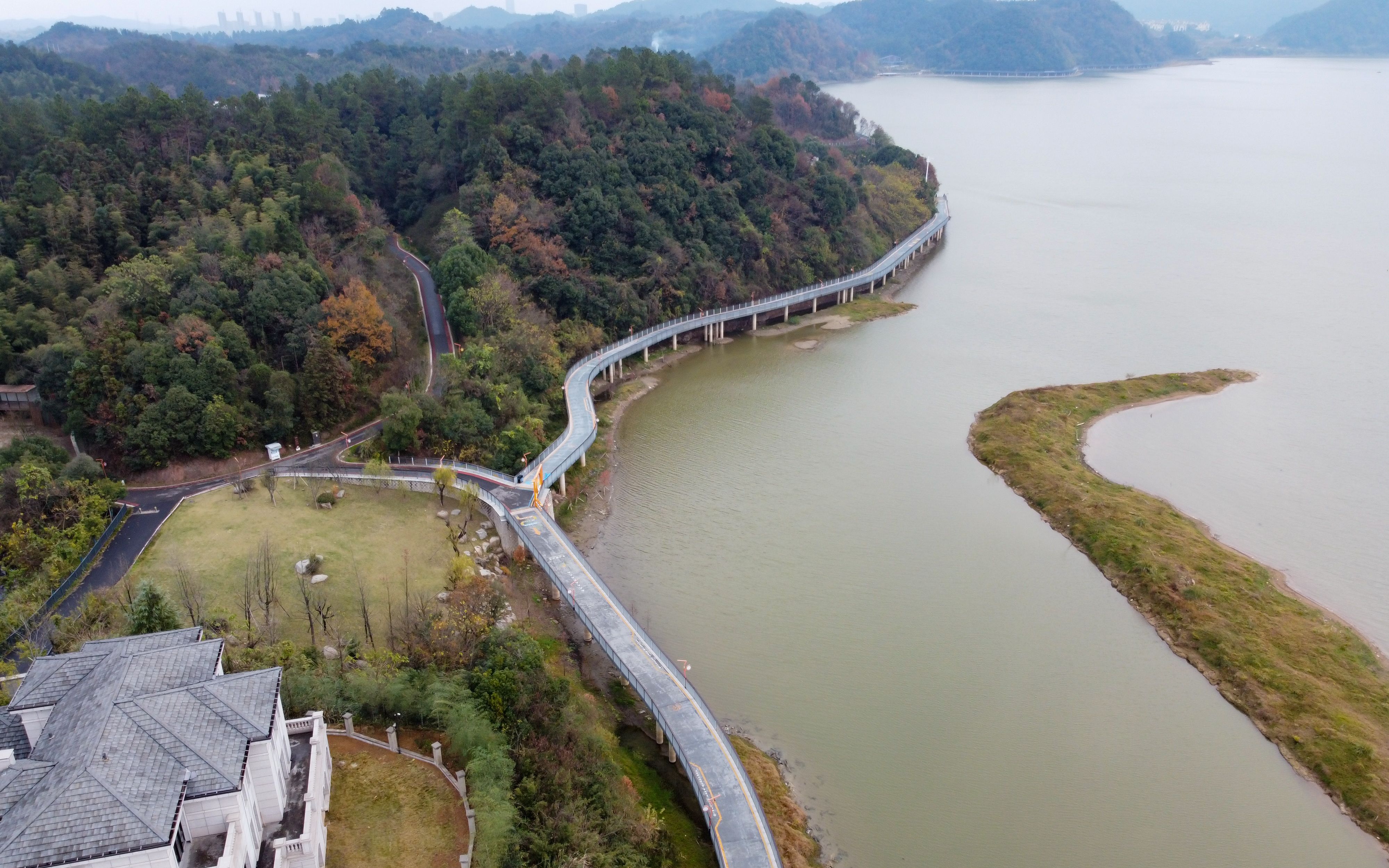 【骑行pov】杭州青山湖绿道 八百里地铁站→青山湖科技城地铁站_哔哩