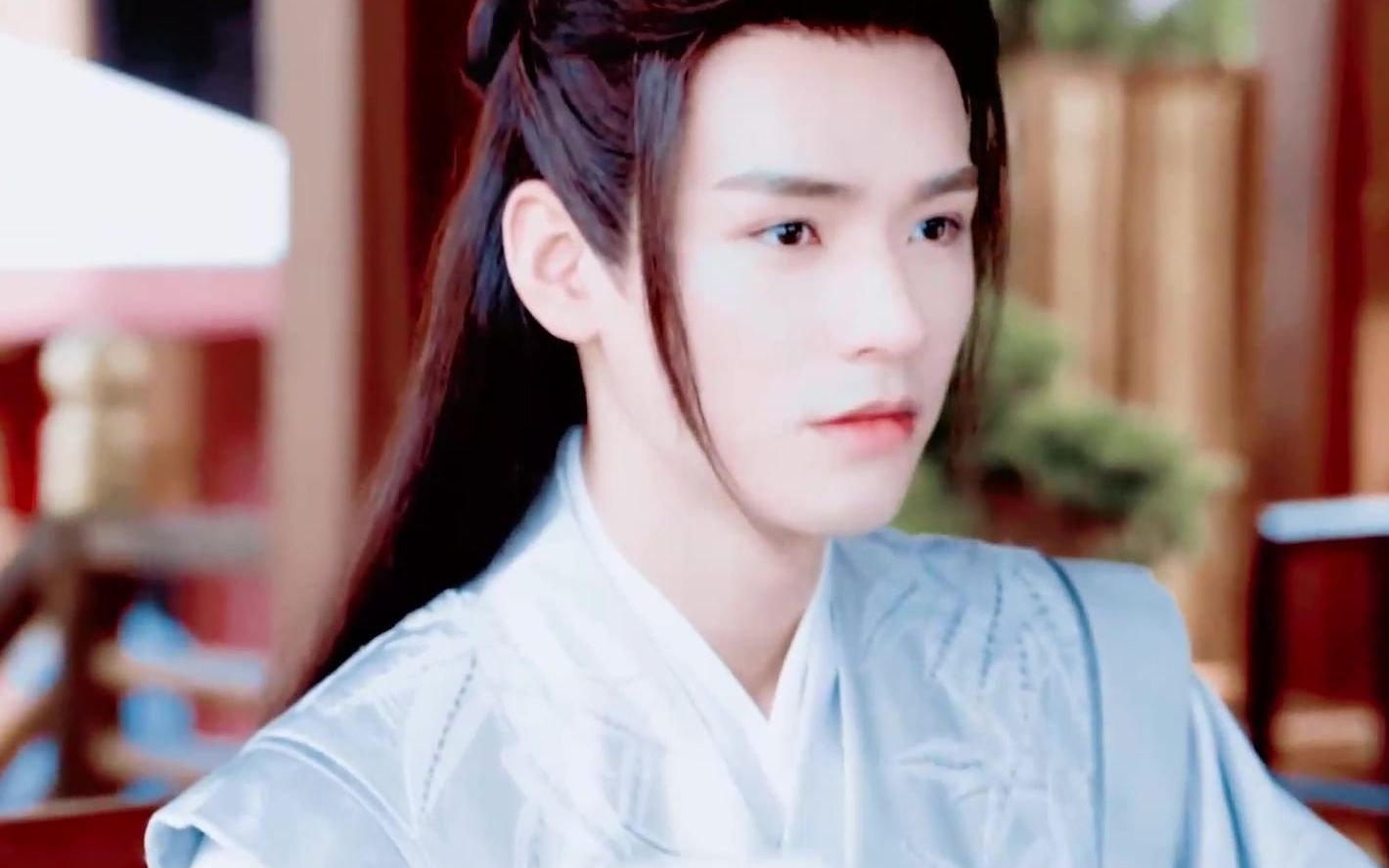 龚俊温客行耍扇子好可!有媳妇的地方就有侧脸!