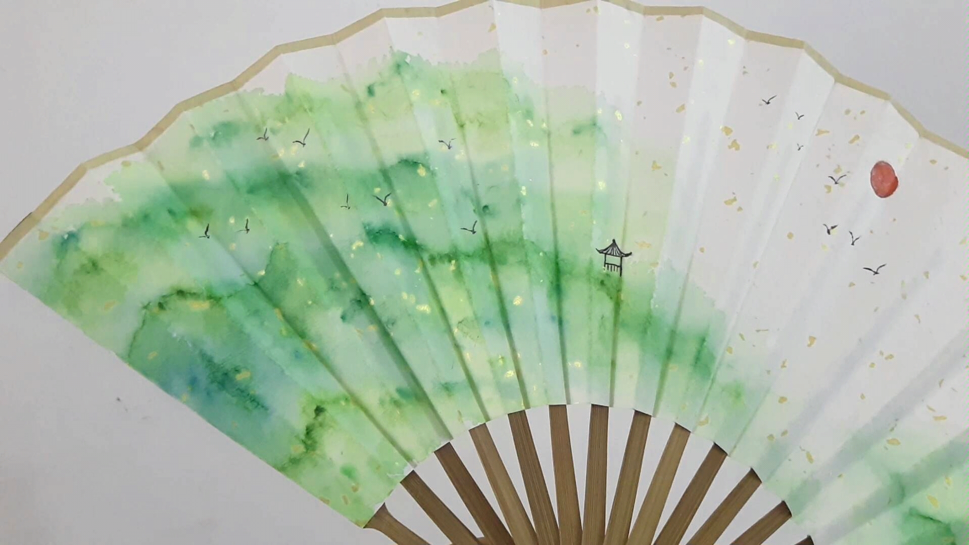 水彩手绘折扇——青山