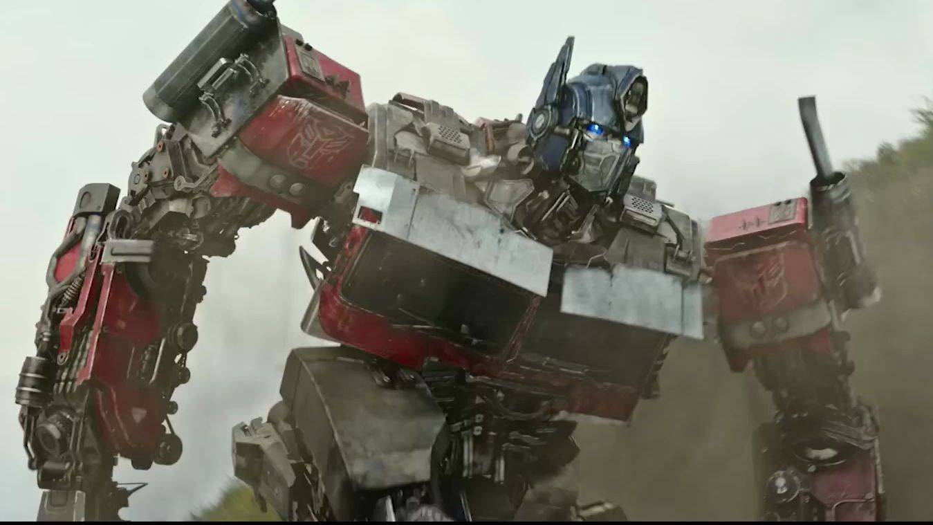 派拉蒙官方发布05 《变形金刚:超能勇士崛起》meet the maximals