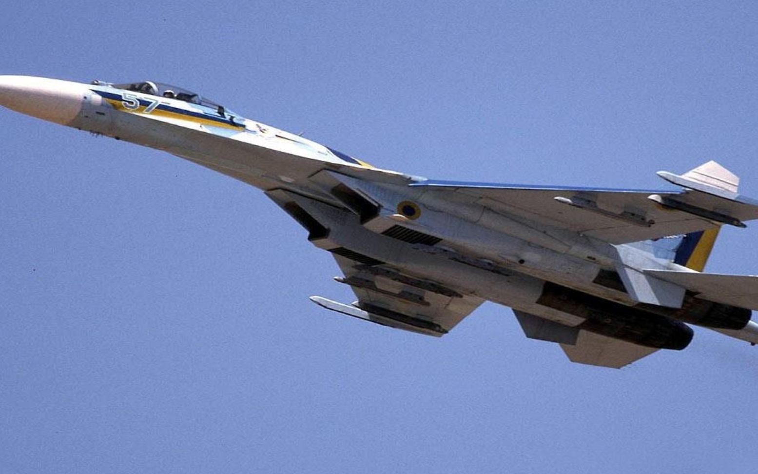 美俄对抗火药味越来越浓,苏27多次挂弹起飞,打起来可能性多大?