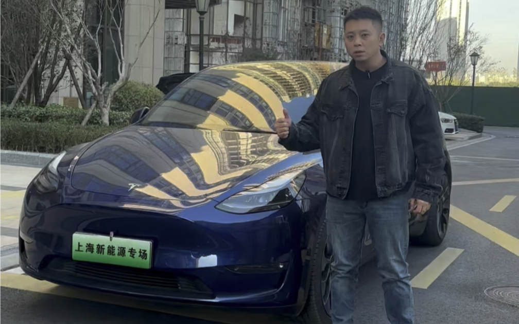 22年22款特斯拉model Y Performance 高性能全轮驱动版哔哩哔哩bilibili