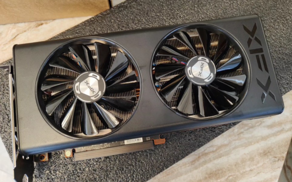 拼夕夕矿卡5700xt下车