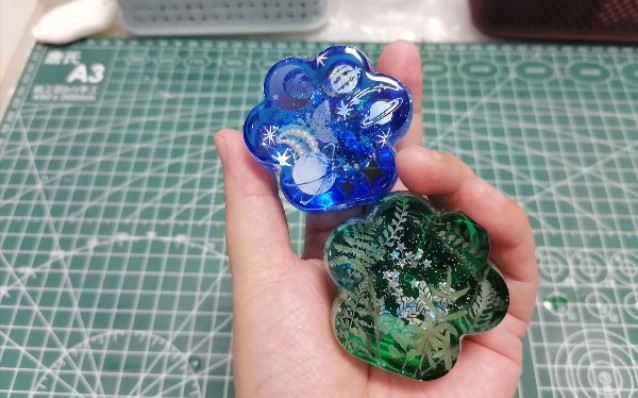 【滴胶手作】两只流沙猫爪子,绝绝子!