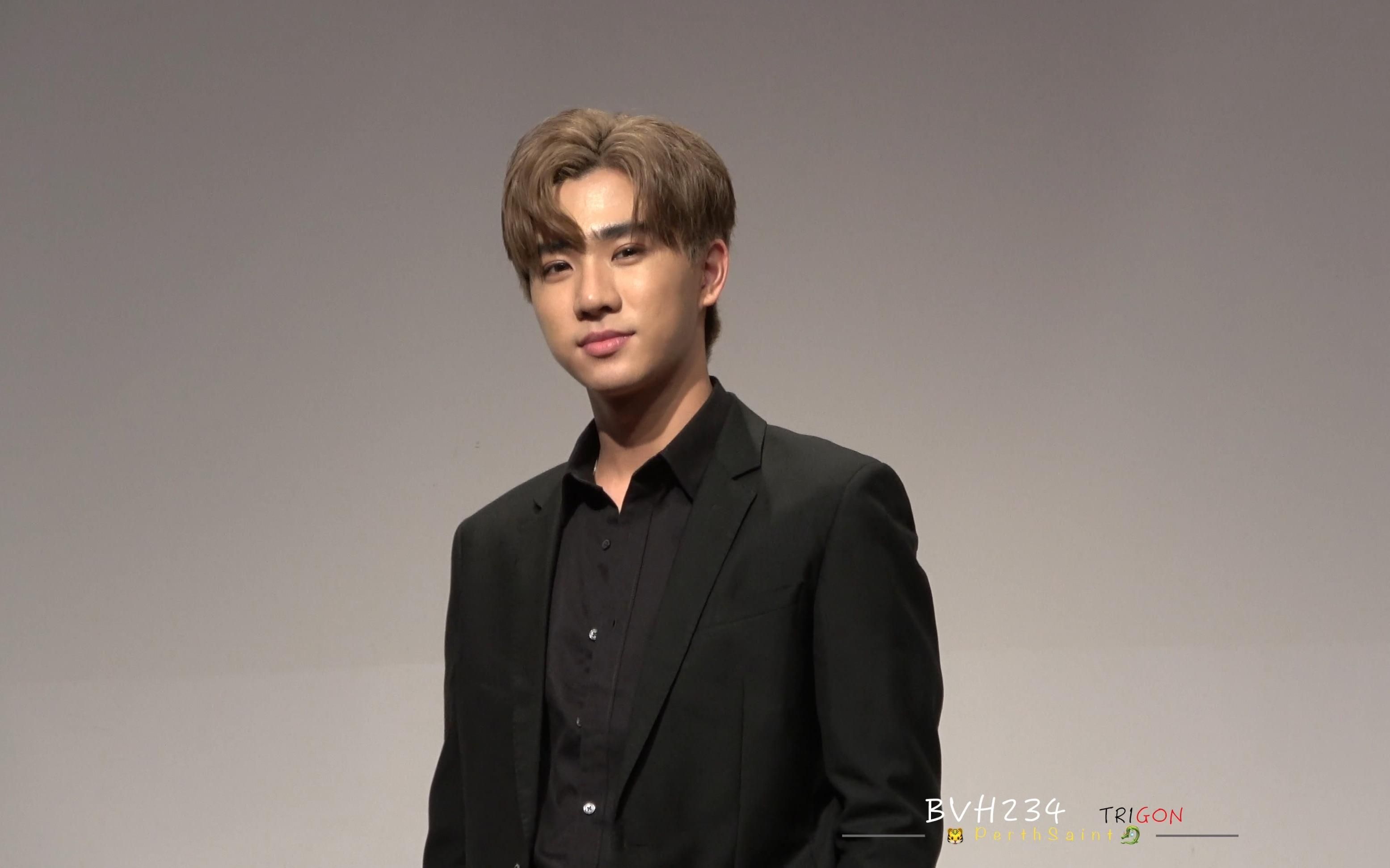 【perthsaint】王泡芙,从头到尾,我就看你了,咱这笑容能不能收敛点