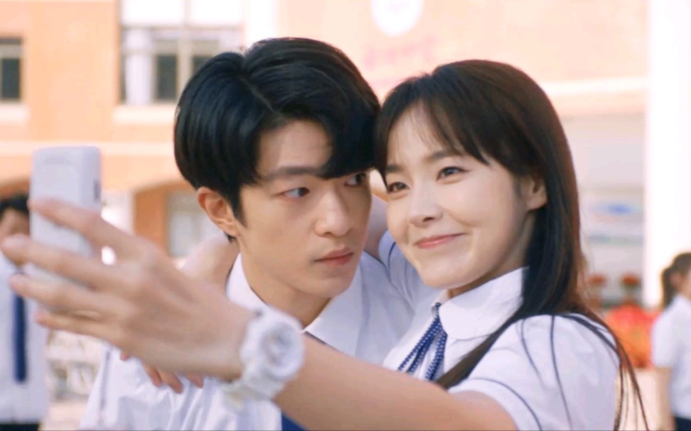 我们万星cp真的是搞笑喜剧人吧!