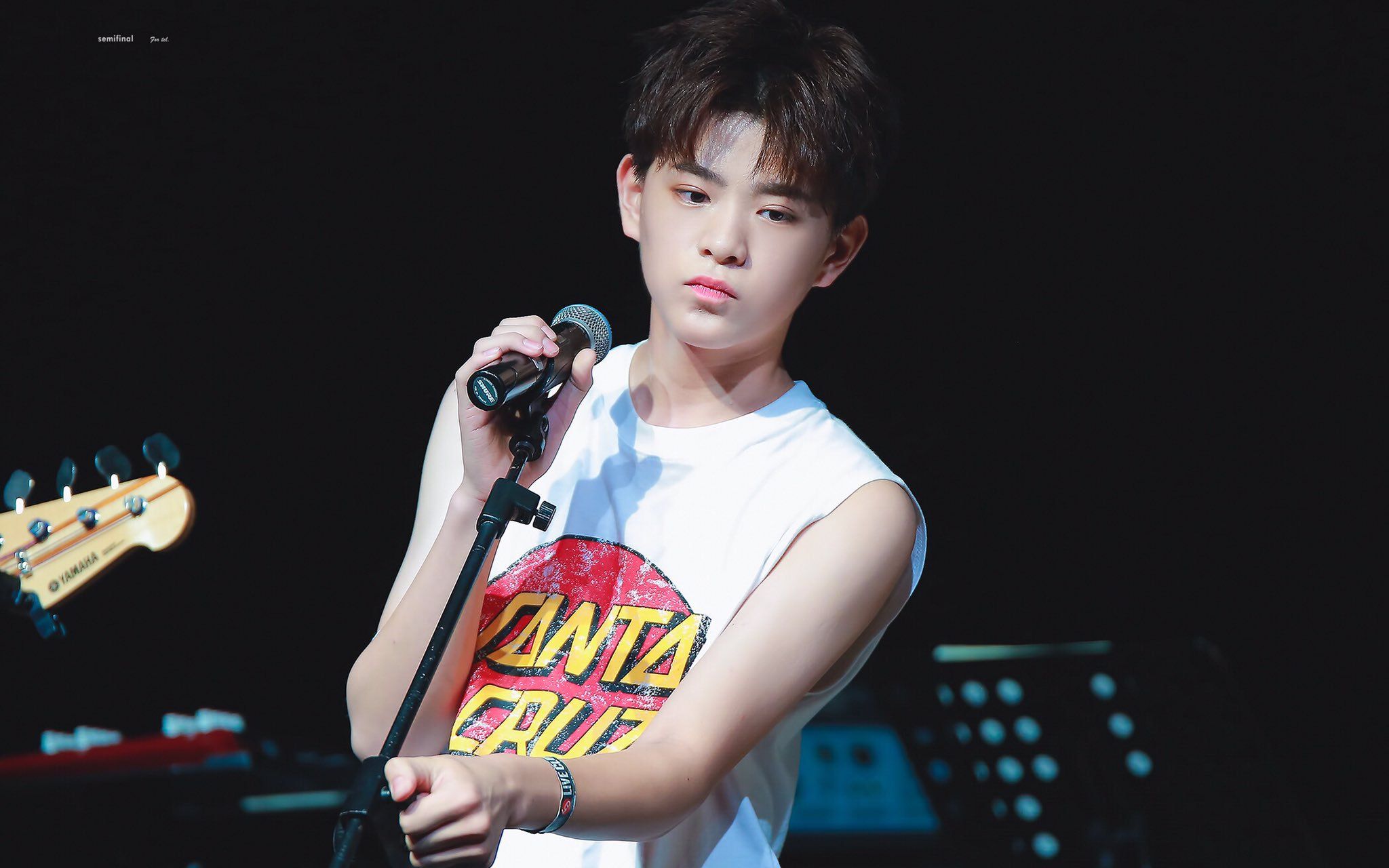 李宇镇的全部相关视频_bilibili_哔哩哔哩弹幕视频网