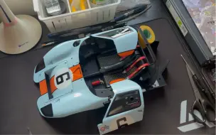 Скачать видео: 1/8 1969福特GT40拼装模型第12-21期