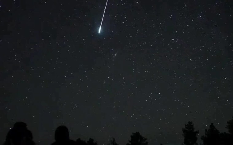 见者好运(双子座流星雨cr:jeff的星空之旅)记得降低分贝播放哈哈哈