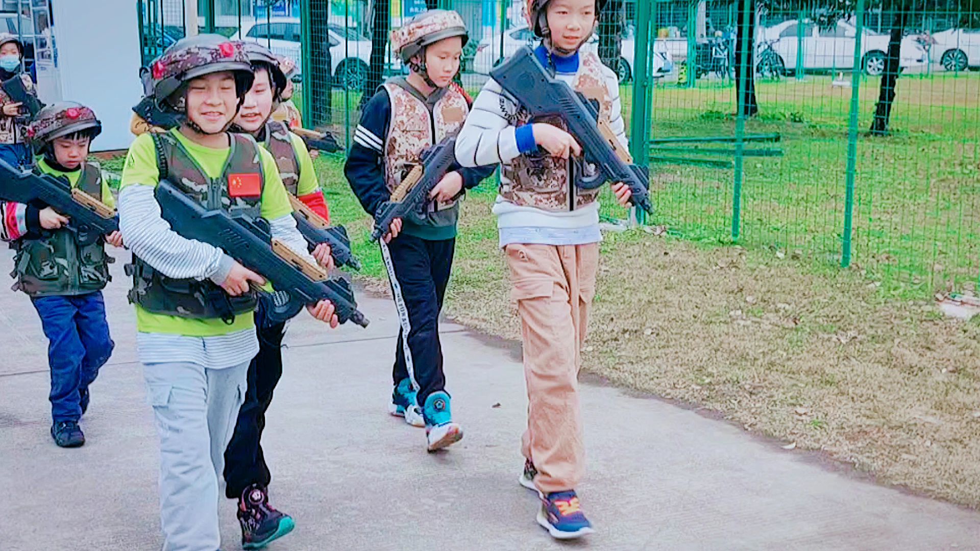 等高线儿童户外拓展训练,真人cs游戏运动