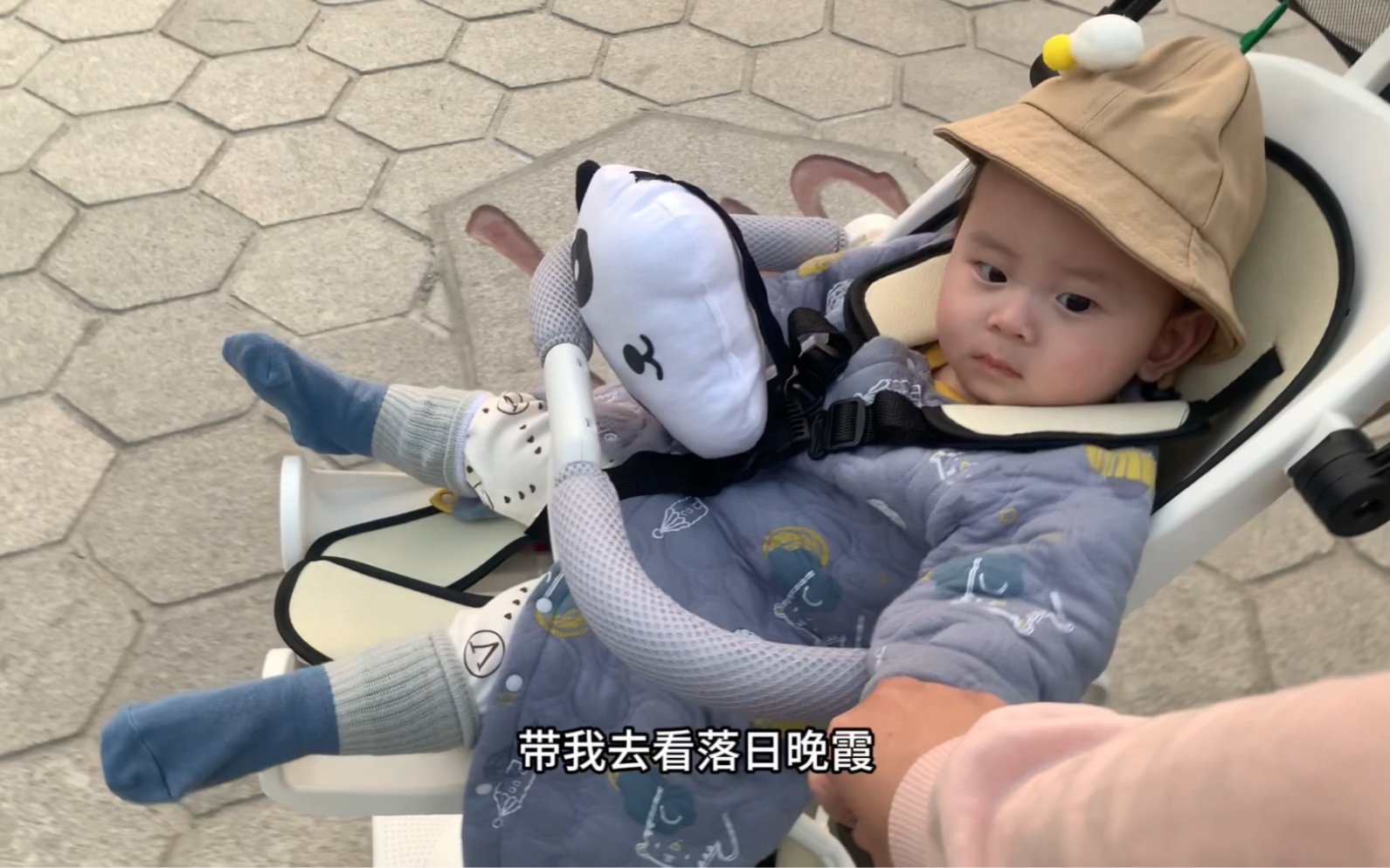 7月龄的春田花花小宝宝 #陪伴