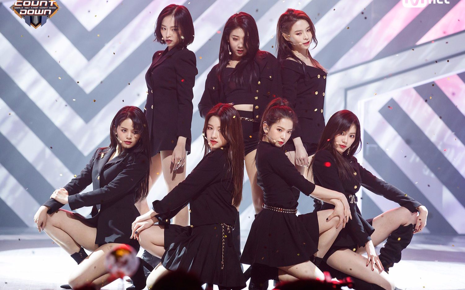 clc ——black dress 舞台换装,一次看完打歌舞台