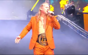 Скачать видео: Chris Jericho 现场演唱出场 All in London 2024