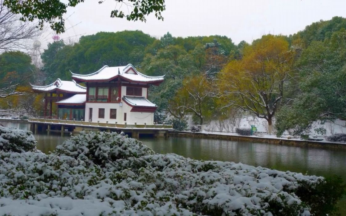 南昌市东湖区景色:挂玉别一八(妖艳片)