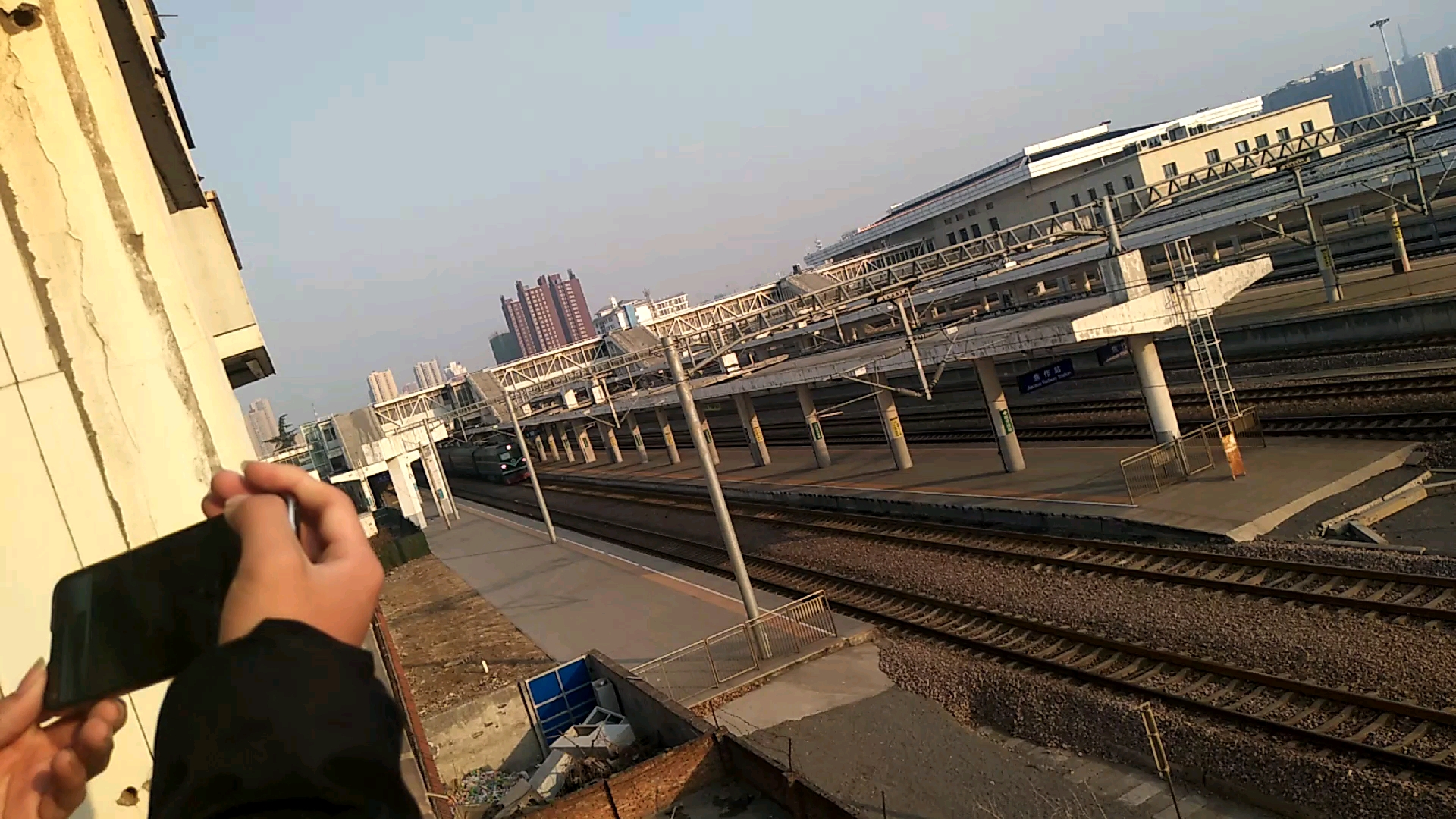 19通勤车出焦作站去月山机务段直通场