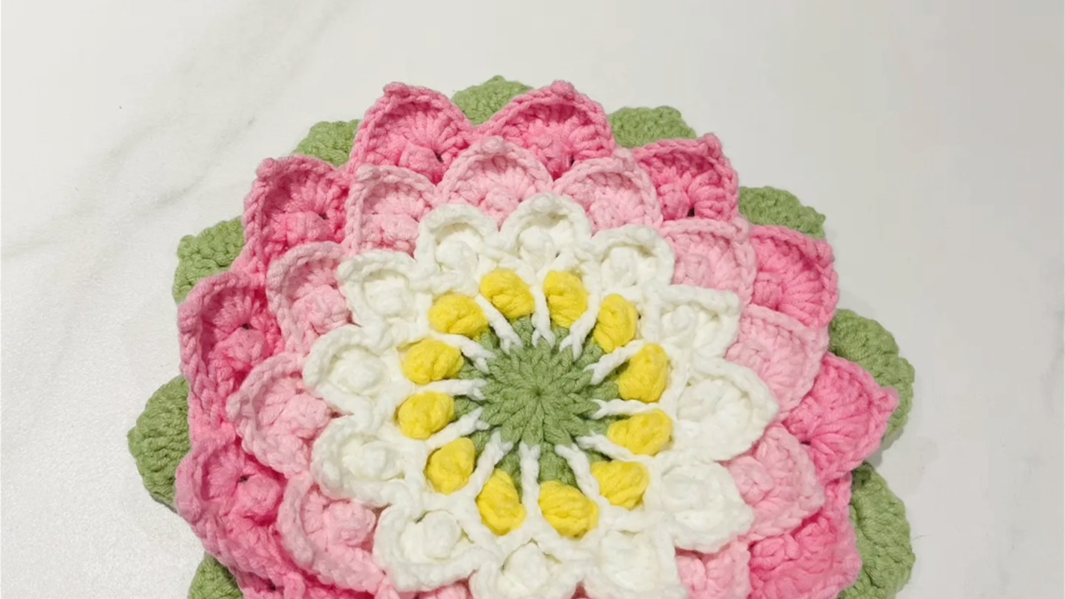 完成莲花包织片,期待成品哦